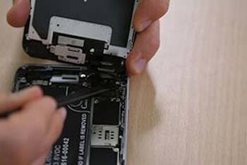 iPhone 6s Plus wird repariert