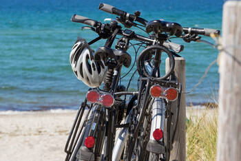 Fahrräder am Strand