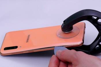 Samsung Galaxy A50 Backcover lösen