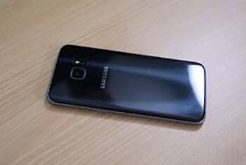 Das Samsung Galaxy S7 edge zusammensetzen