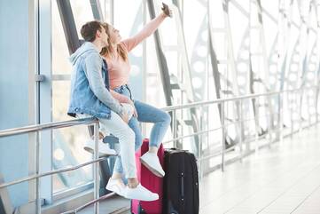 Selfie Koffer Urlaub Smartphone