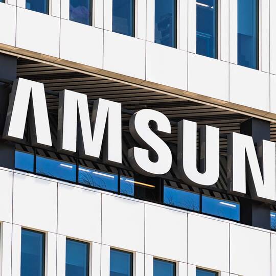 Samsung Logo an Gebäude