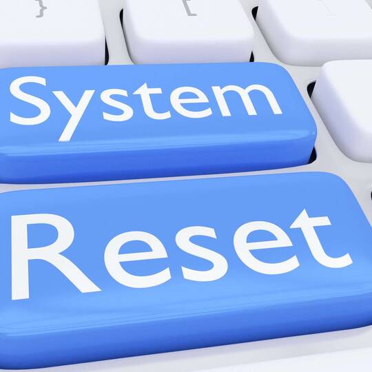 System Reset Tasten auf Tastatur