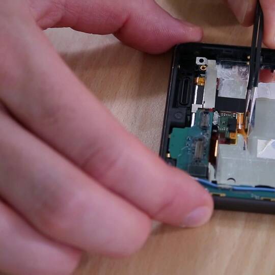 Reparatur Micro USB Ladebuchse für das Sony Xperia Z5 Austausch E6683 