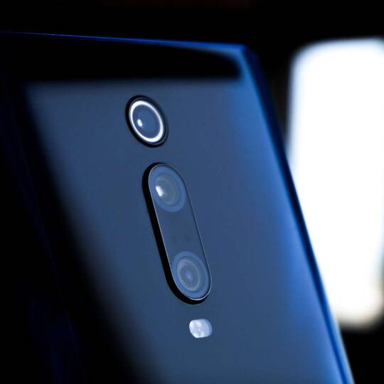 Kameras auf der Rückseite eines Xiaomi Mi 9T Pro