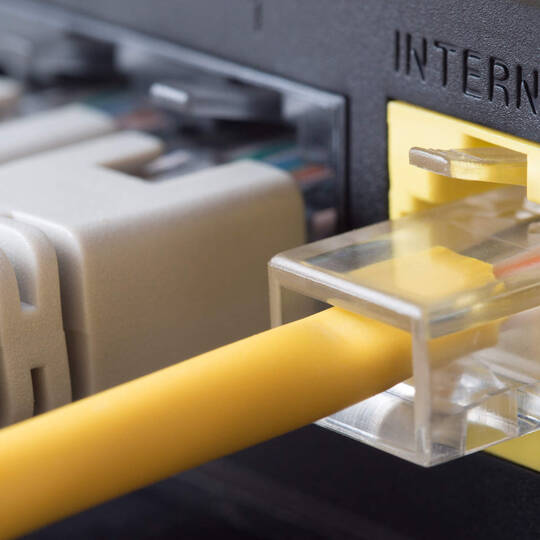 LAN-Kabel im Router