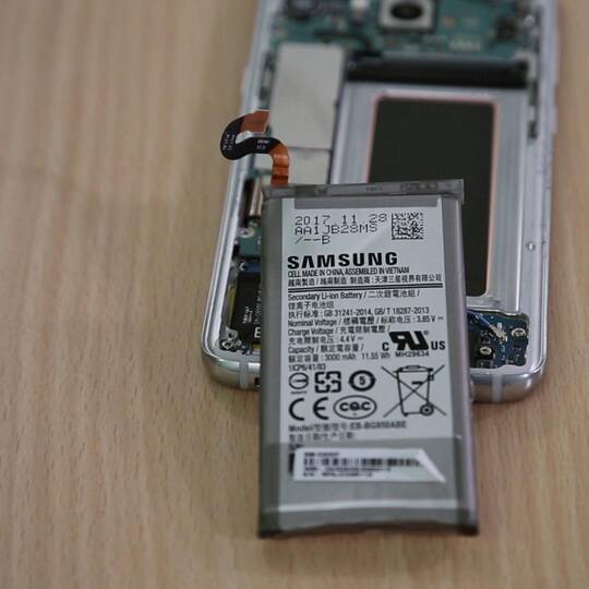Samsung Galaxy S8 Akku wechseln