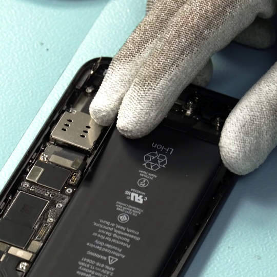 iPhone 11 Akku Reparaturanleitung